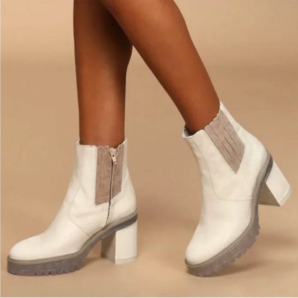 FREE People James Chelsea Boot Leather Ice platform chunky 39.5 US 9 NEW